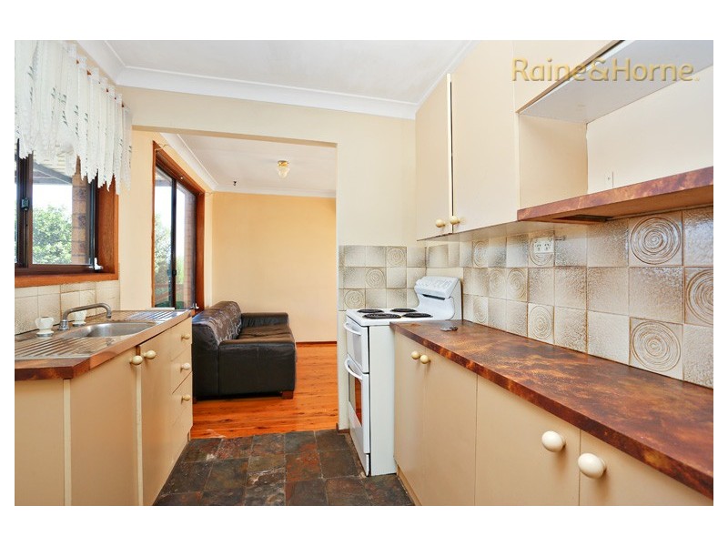 3 Juba Close, St Clair NSW 2759