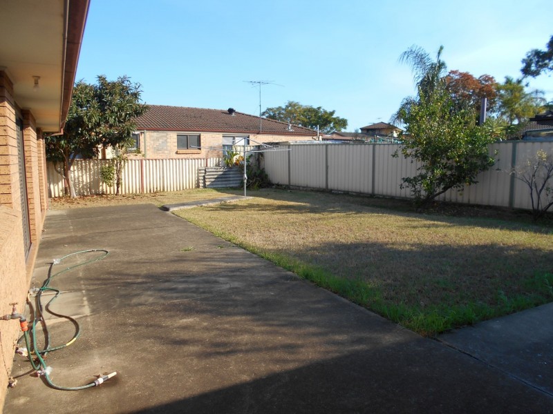 1 Seattle Close, St Clair NSW 2759