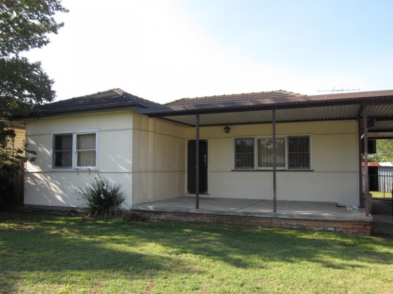 73 Desborough Road, Colyton NSW 2760