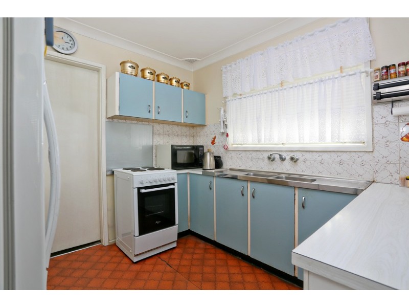 16 Ball Street, Colyton NSW 2760