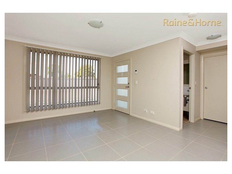 4/60 Brisbane Street, Oxley Park NSW 2760