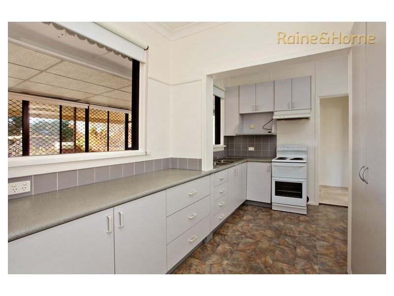 5 Warrego Street, North St Marys NSW 2760