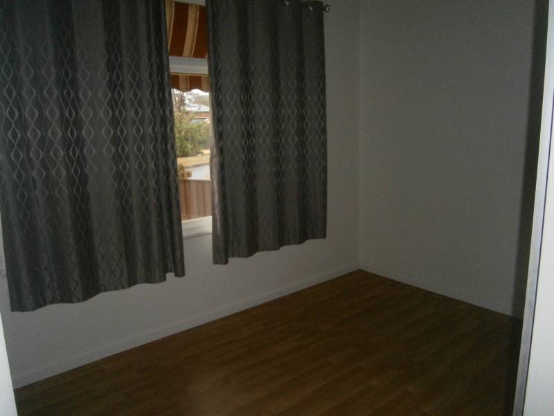 31 Lincoln Drive, Cambridge Park NSW 2747