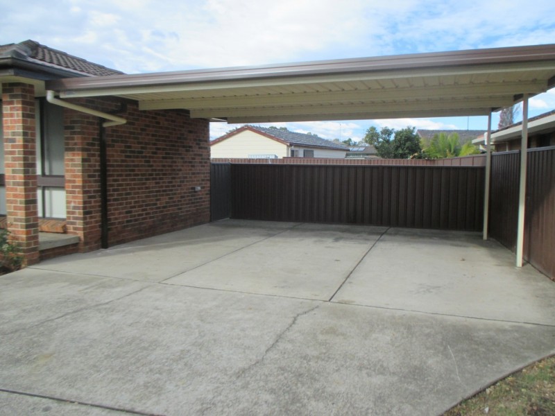 36 Solander Drive, St Clair NSW 2759