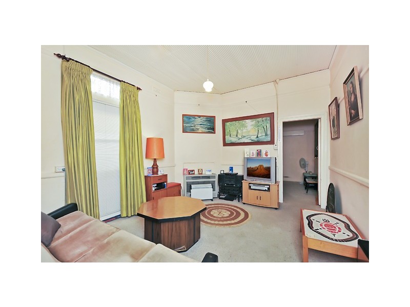 39  READ AVE, Lithgow NSW 2790