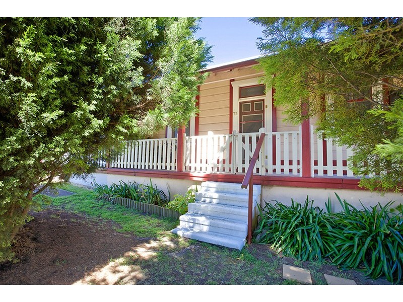 77 Mort Street, Lithgow NSW 2790