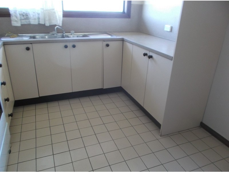 2/57 Mort Street, Lithgow NSW 2790