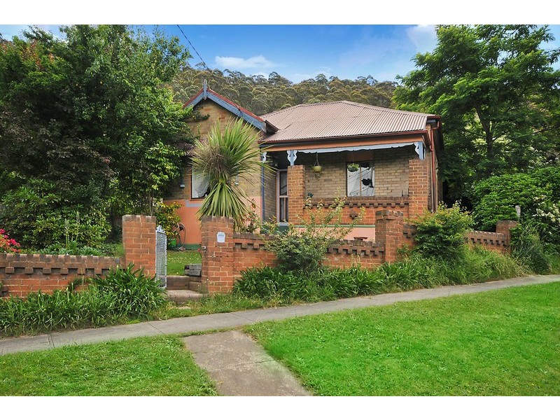 70 MACAULEY STREET, Lithgow NSW 2790