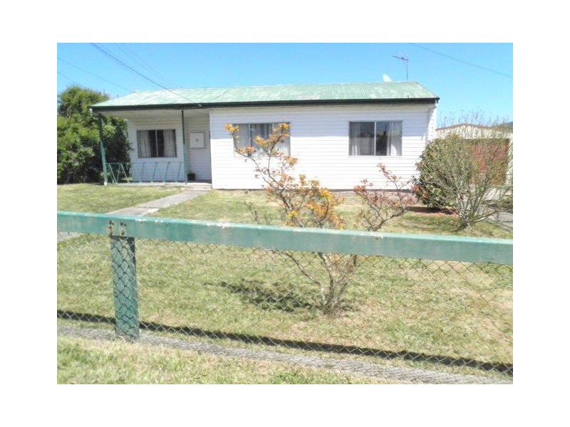 16 Outer Crescent, Lithgow NSW 2790
