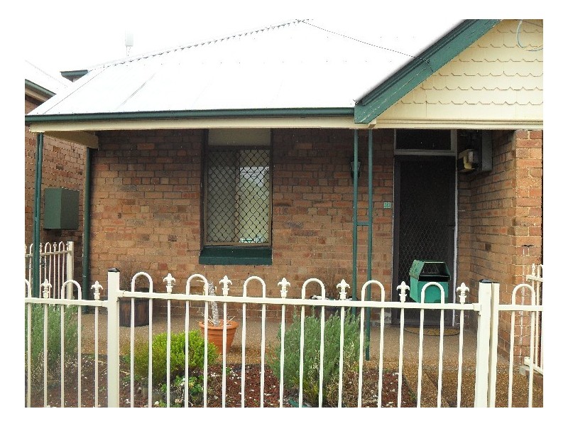 33 Hayley Street, Lithgow NSW 2790