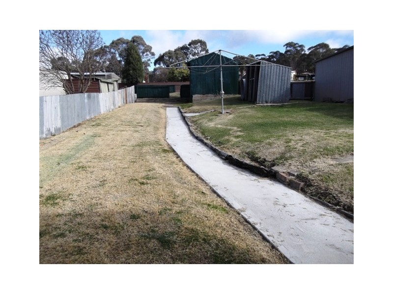 121 Williwa Street, Portland NSW 2847