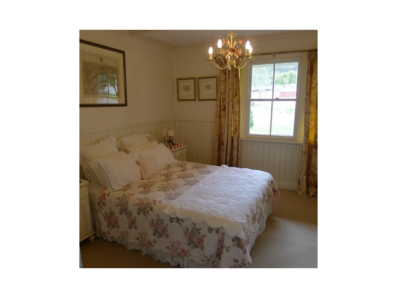 27 BROOK STREET, Lithgow NSW 2790