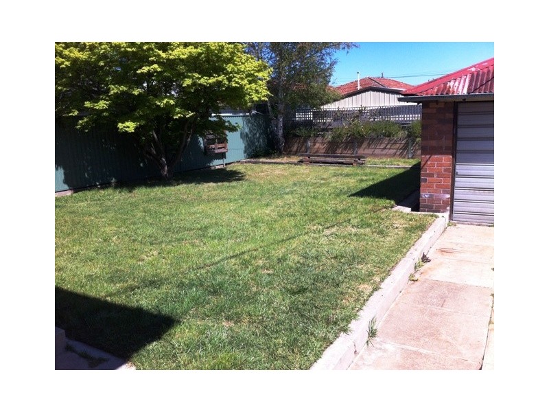 70 Rifle Parade, Lithgow NSW 2790