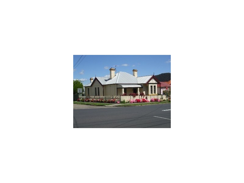 32 Eskbank Street, Lithgow NSW 2790