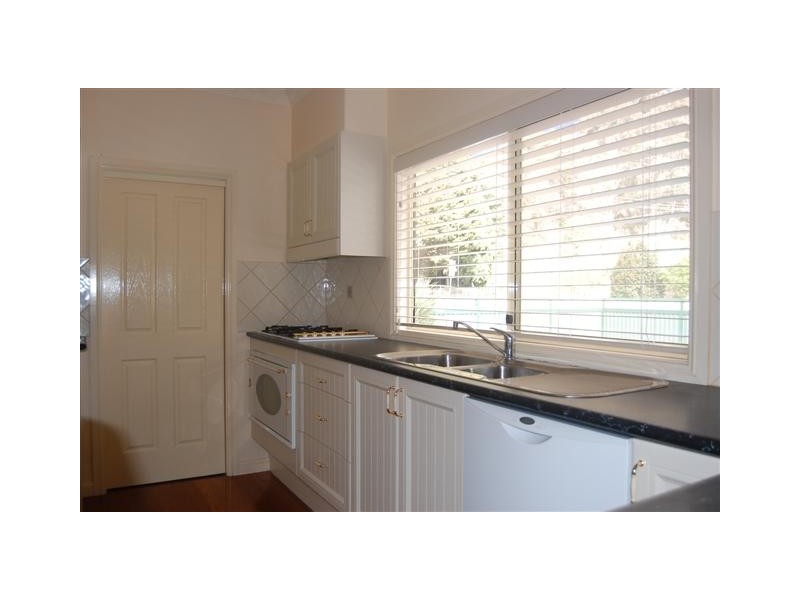 68 HARTLEY VALLEY RD, Lithgow NSW 2790