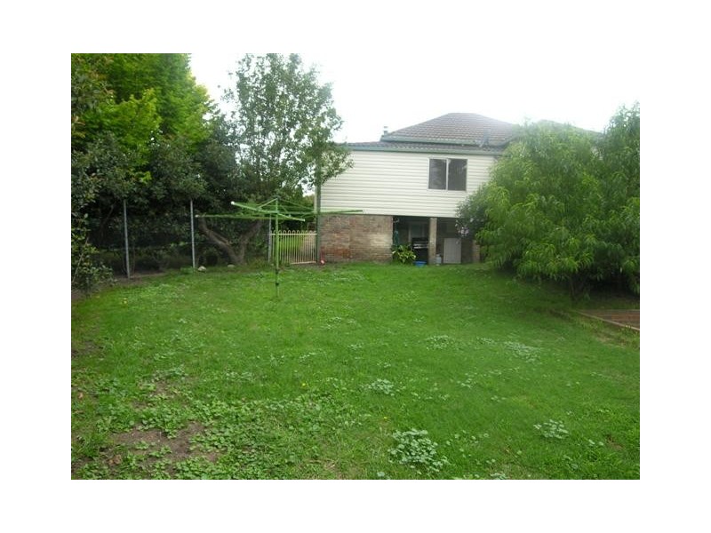 40 SANDFORD AVENUE, Lithgow NSW 2790