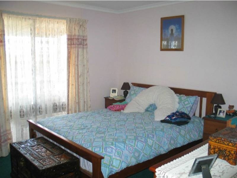 Meadow Flat NSW 2795