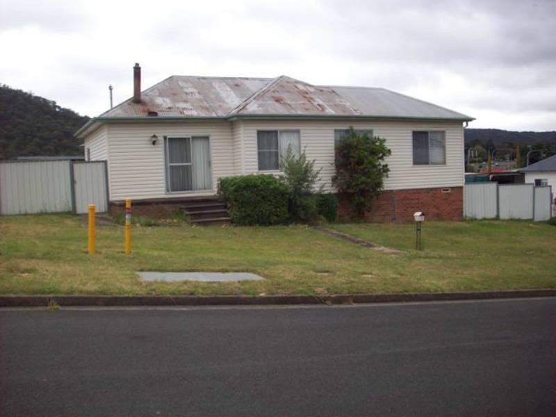 Lithgow NSW 2790
