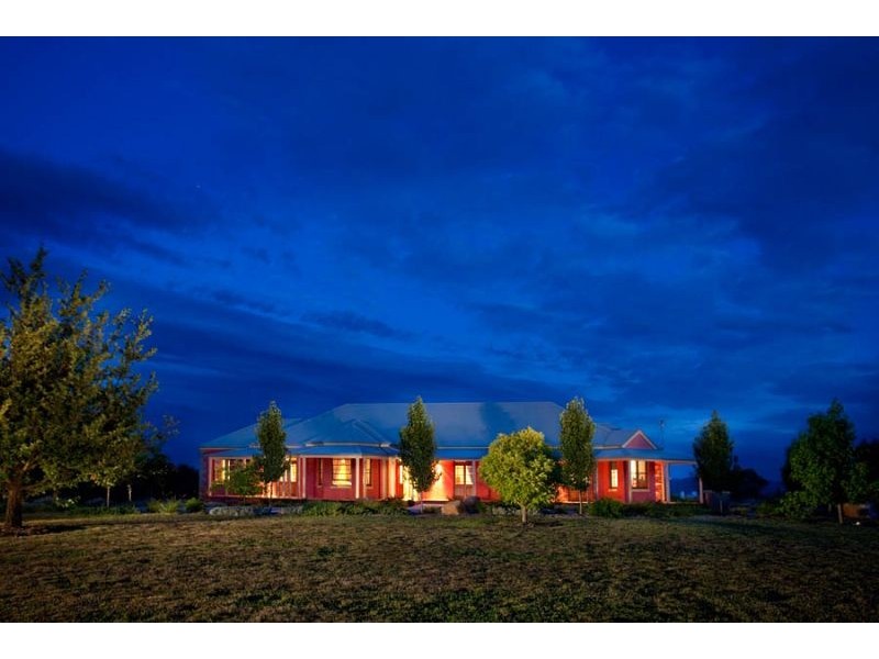 197 McKanes Falls Road, Lithgow NSW 2790