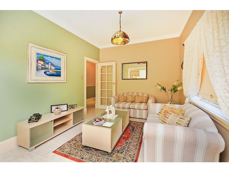 19 Cowper Street, Campsie NSW 2194