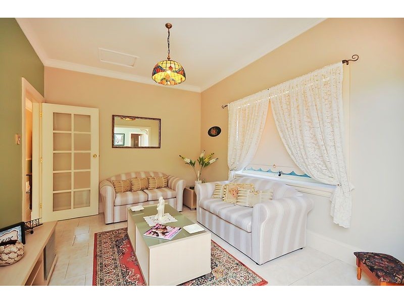 19 Cowper Street, Campsie NSW 2194