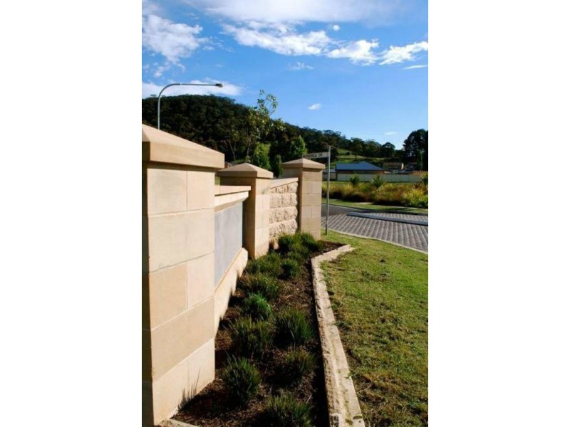 26 Munbinga Drive, Lithgow NSW 2790