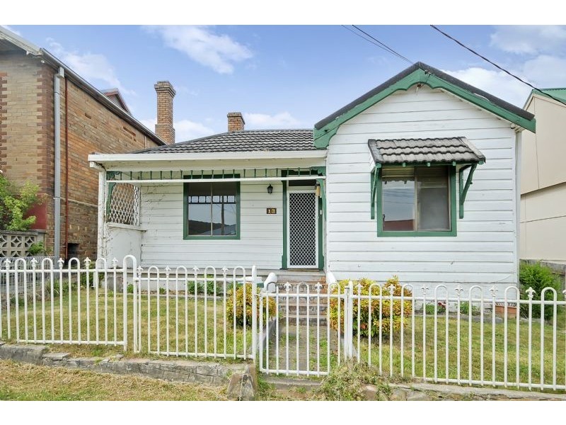 13 Lett Street, Lithgow NSW 2790