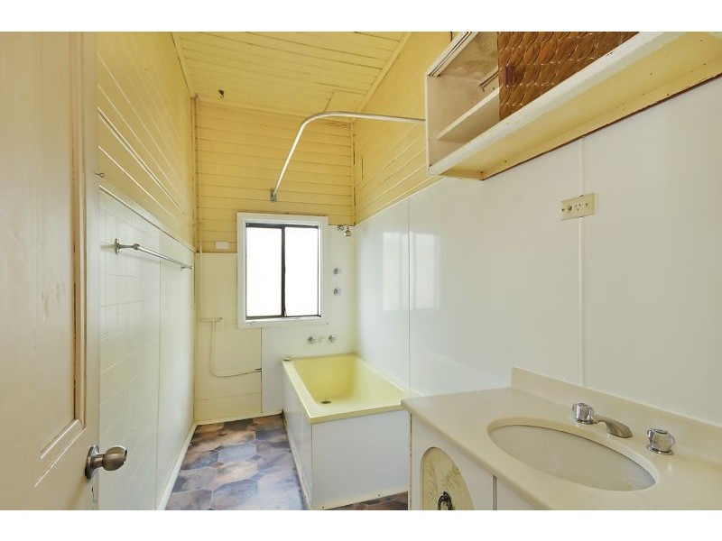 13 Lett Street, Lithgow NSW 2790