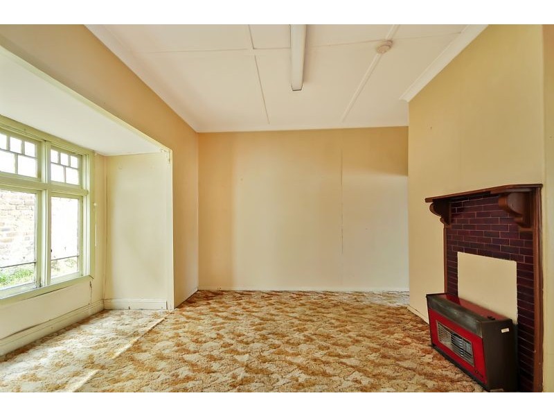 13 Lett Street, Lithgow NSW 2790