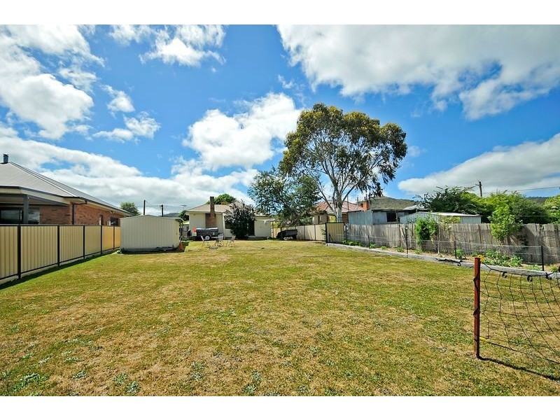34 Rifle Parade, Lithgow NSW 2790