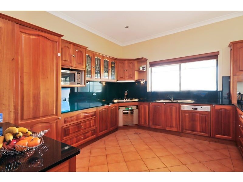 36 Rifle Parade, Lithgow NSW 2790