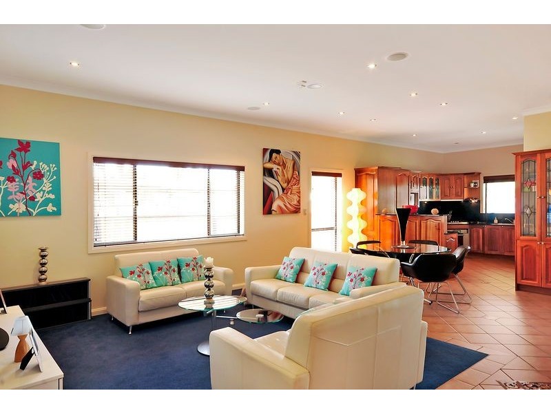 36 Rifle Parade, Lithgow NSW 2790