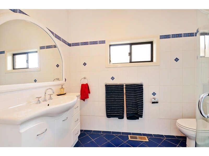 36 Rifle Parade, Lithgow NSW 2790