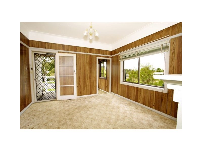 122 Sandford Avenue, Lithgow NSW 2790