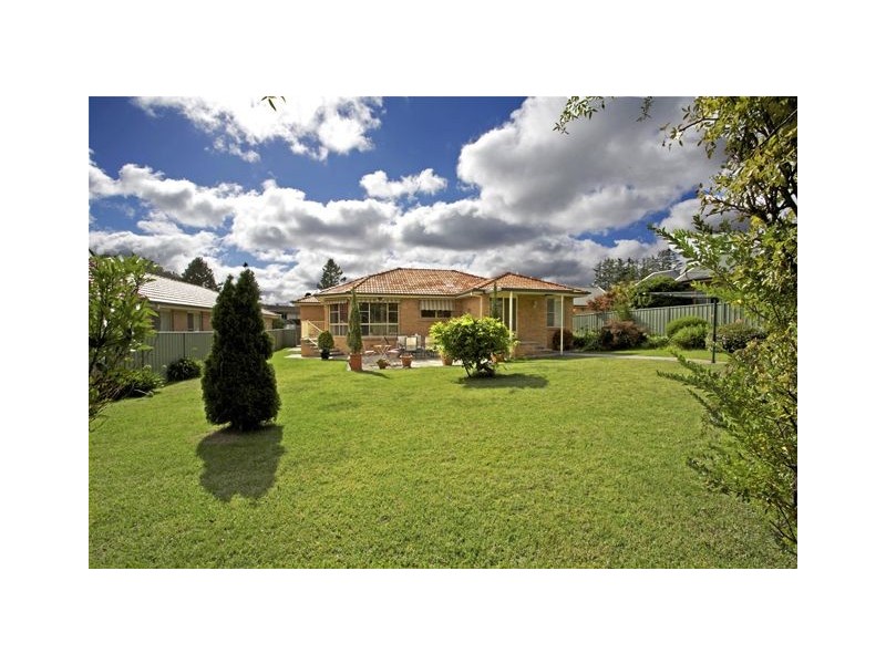 52 Hayley Street, Lithgow NSW 2790