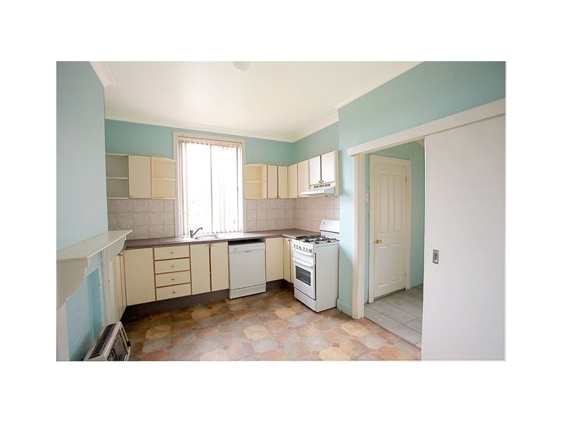 2 MENA PLACE, Lithgow NSW 2790