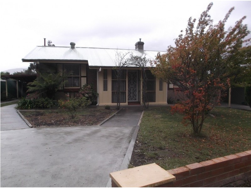 9 SUVLA STREET, Lithgow NSW 2790