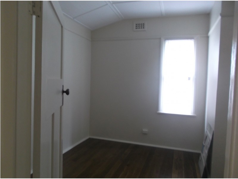 9 SUVLA STREET, Lithgow NSW 2790