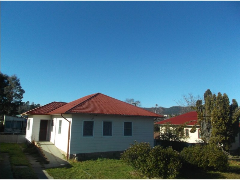 19 Lockyer Street, Lithgow NSW 2790