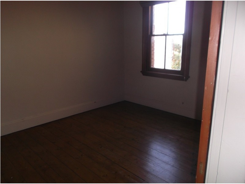 19 Waratah Street, Lithgow NSW 2790