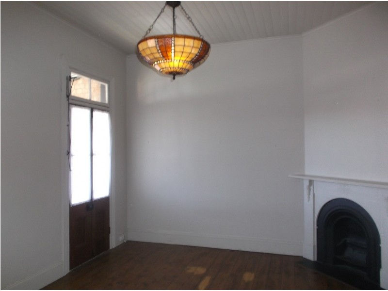 19 Waratah Street, Lithgow NSW 2790