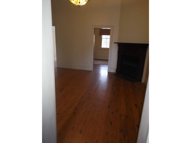 19 Waratah Street, Lithgow NSW 2790