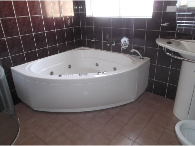 12 Busby Street, Lithgow NSW 2790