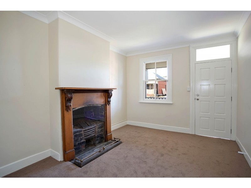 108 Inch Street, Lithgow NSW 2790