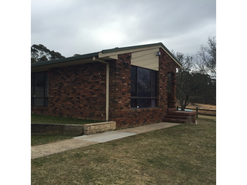 29 Surveyors Way, Lithgow NSW 2790