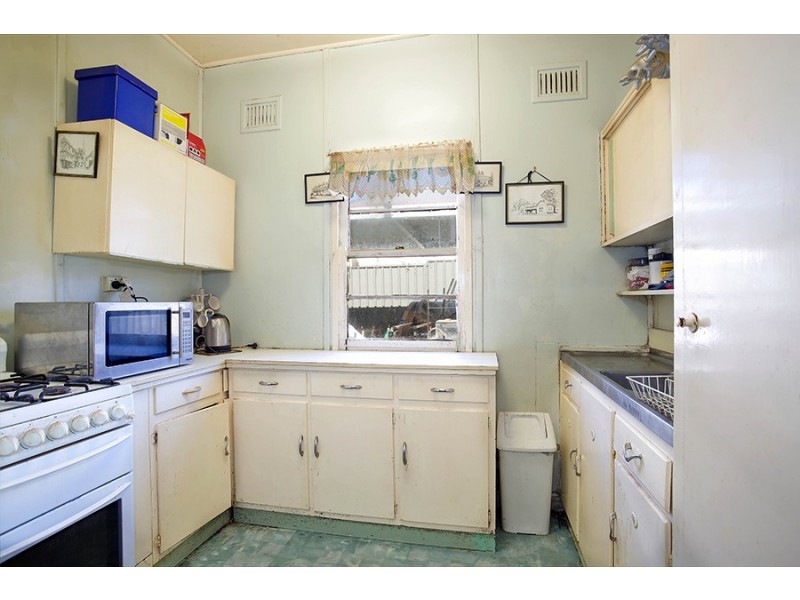 17 Lemnos Street, Lithgow NSW 2790