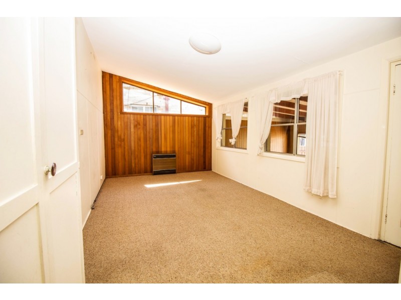 23 Academy Street, Lithgow NSW 2790