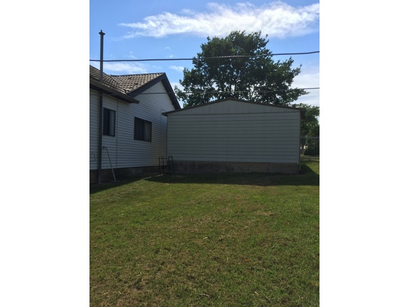 8 RIDGE STREET, Portland NSW 2847
