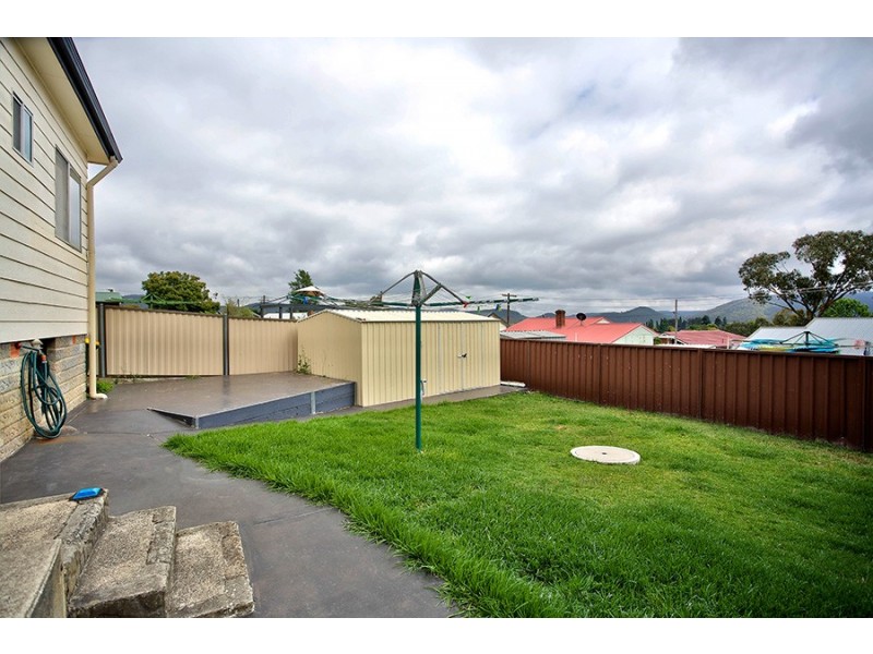 22 Fourth Street, Lithgow NSW 2790