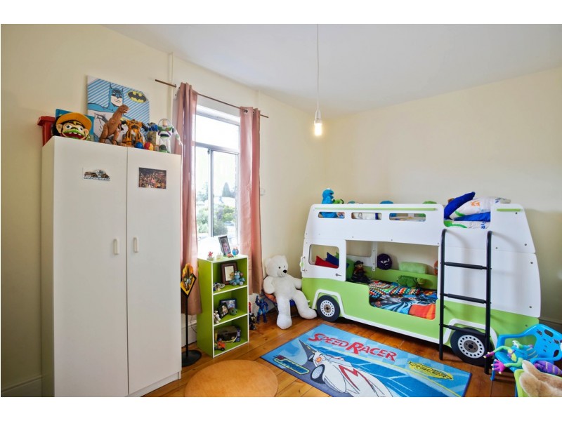 104 Inch Street, Lithgow NSW 2790